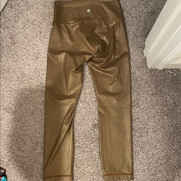 Retired LULULEMON Wunder Under Tight 28" Shine Gold SPECIAL EDITION Sz 4 new - Picture 8 of 9
